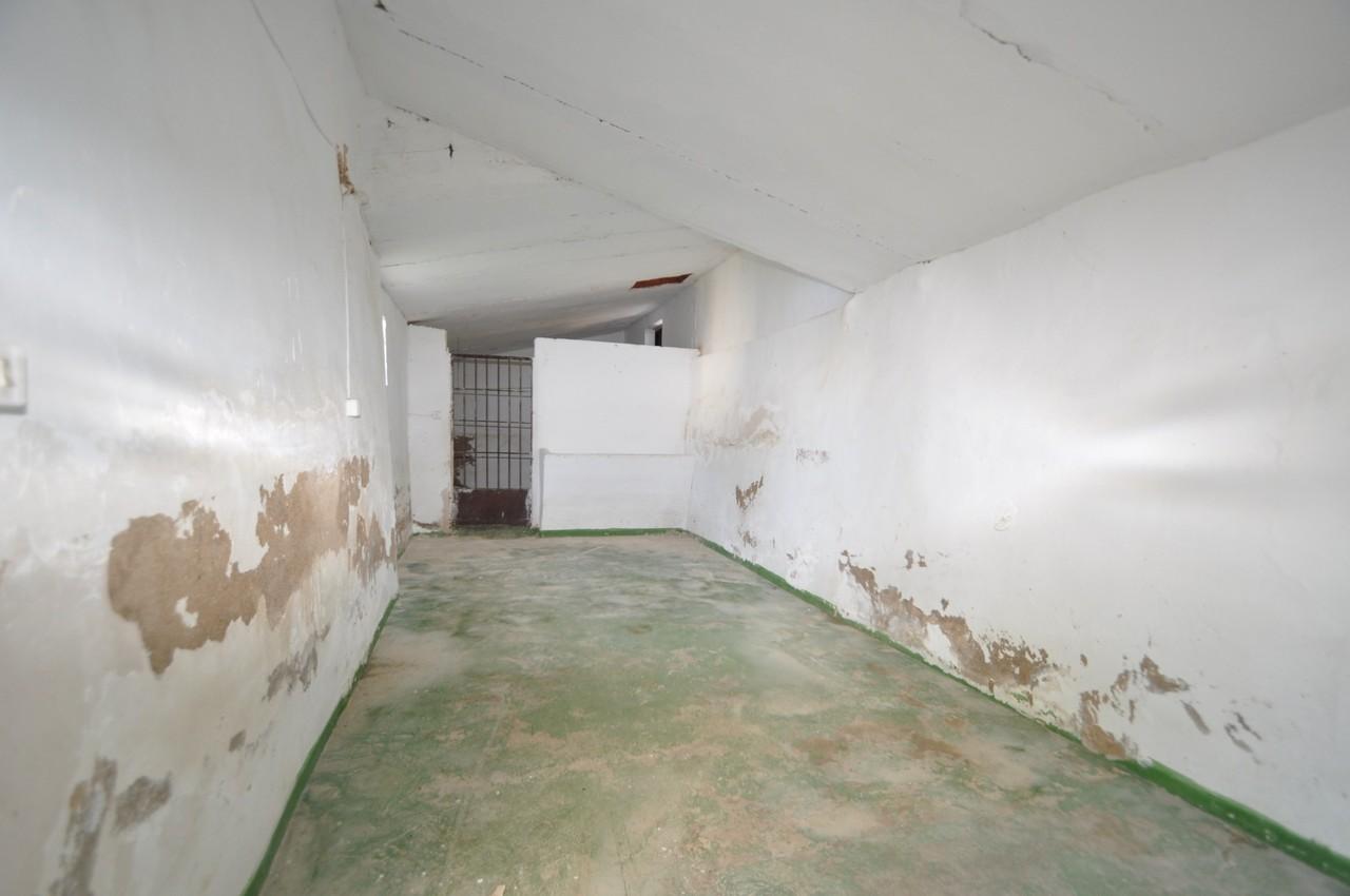 Villa for Sale in Fortuna