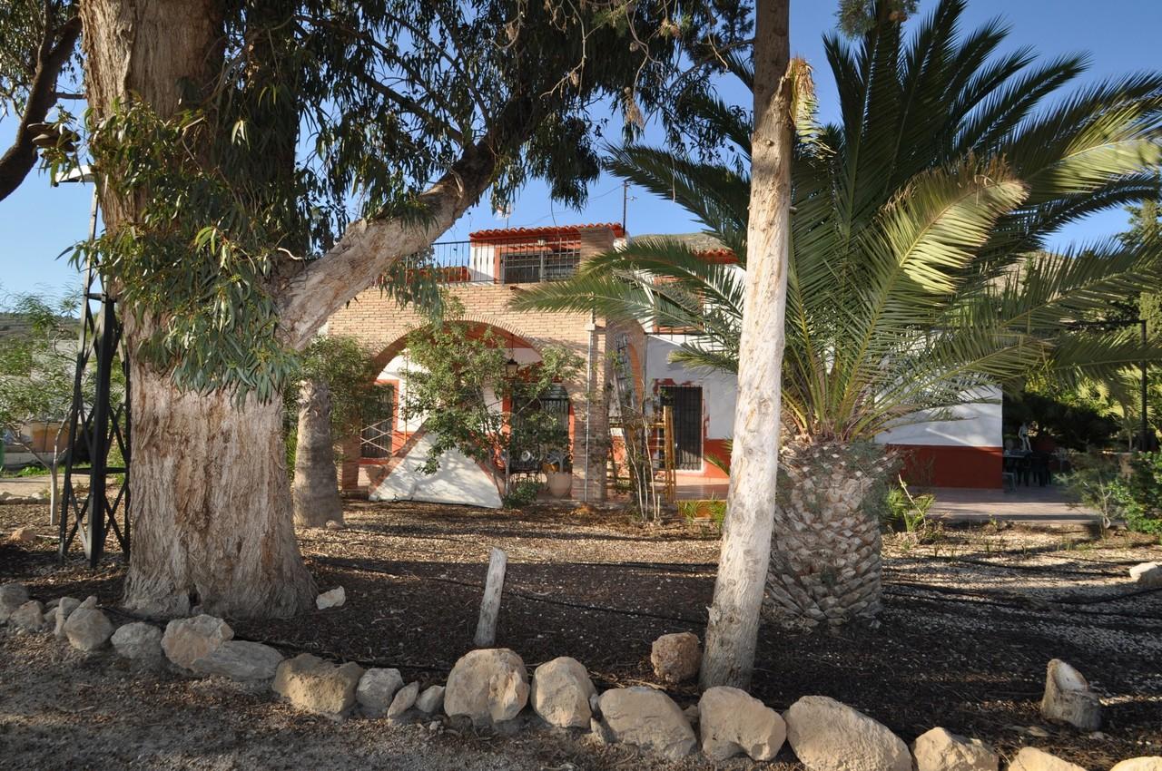 Villa for Sale in Fortuna