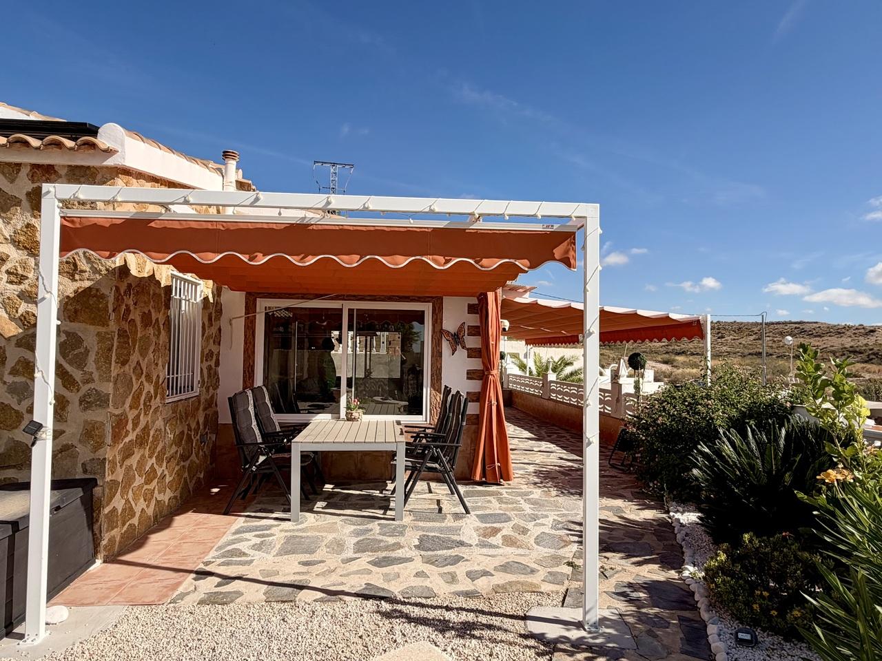 Villa for Sale in Fortuna