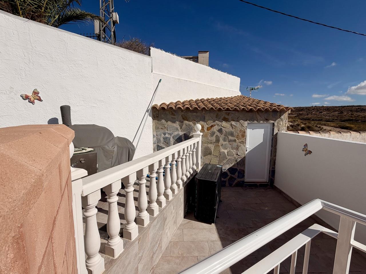 Villa for Sale in Fortuna