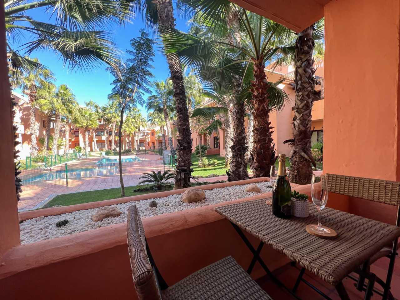 Apartment for Sale in Los Alcázares