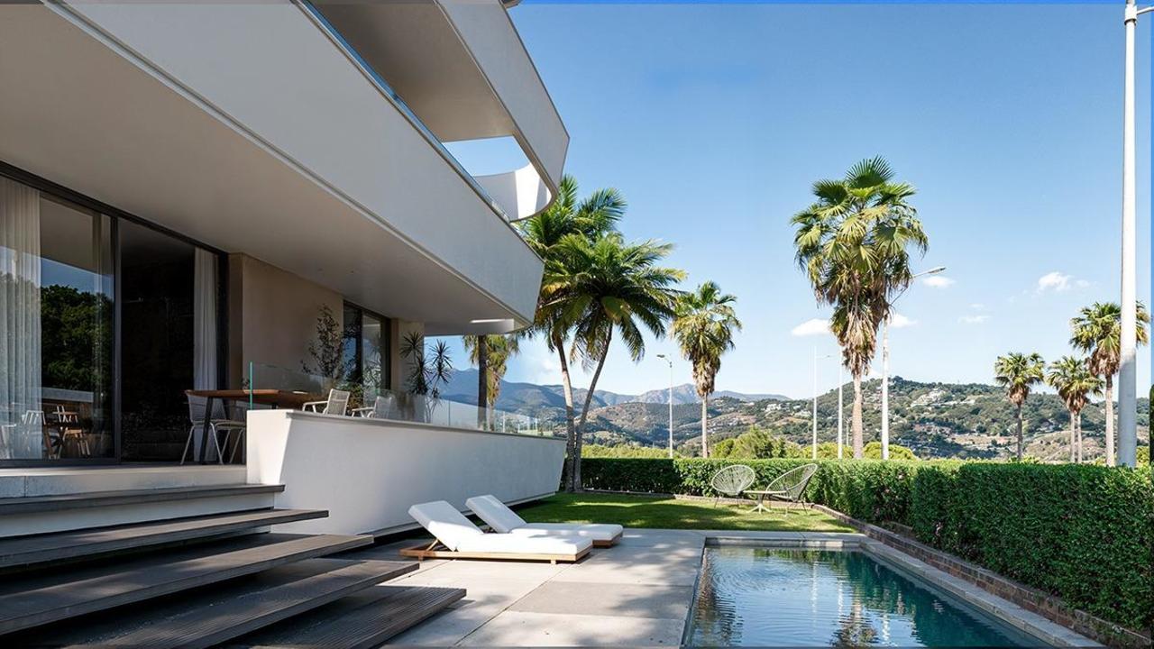Penthouse for Sale in Estepona