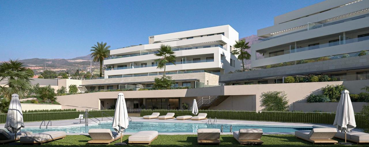 Ático en Venta en Estepona