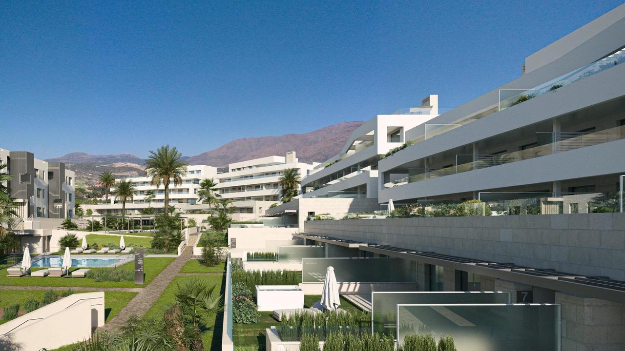 Ático en Venta en Estepona