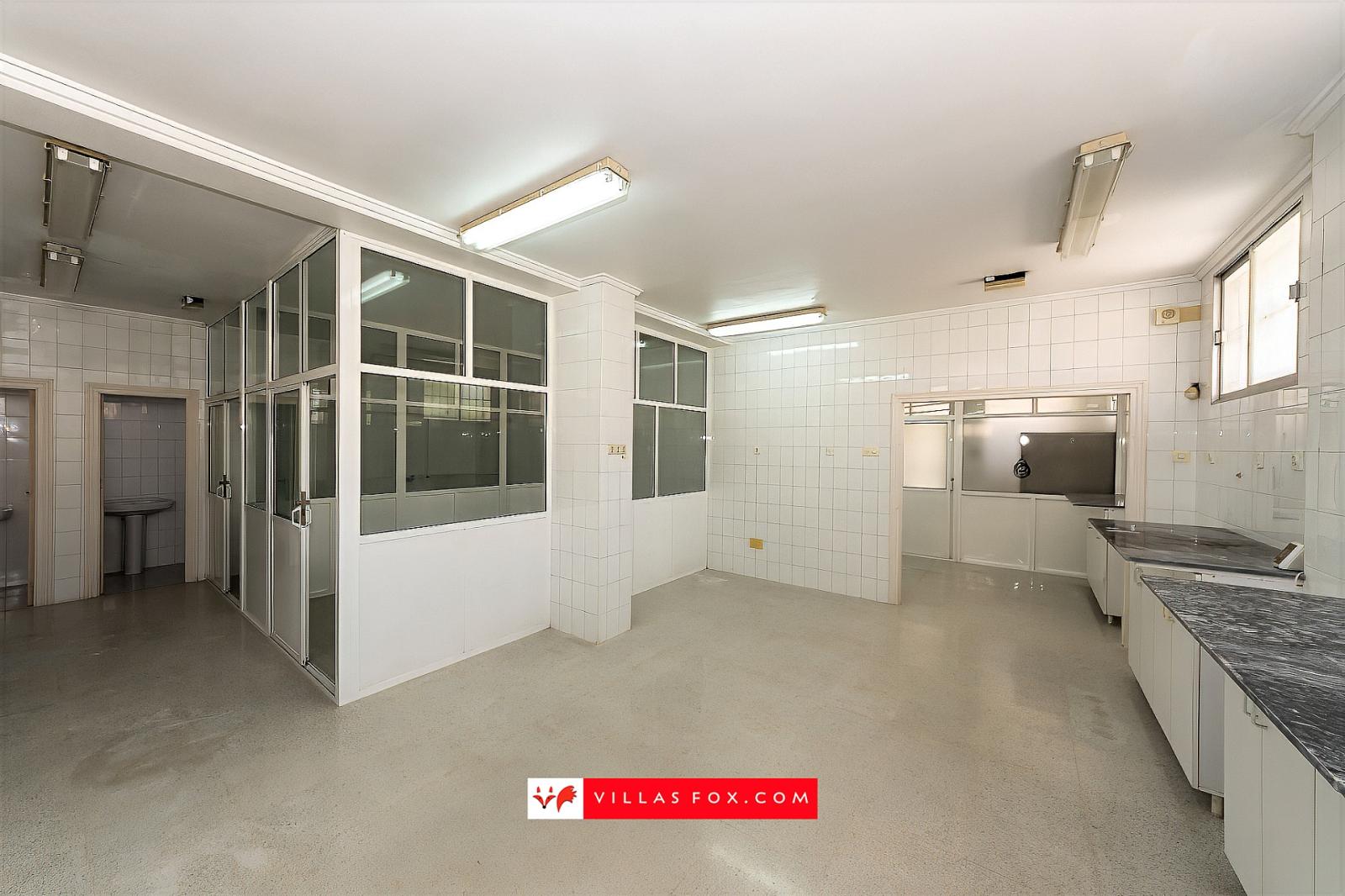 Premise for Sale in San Miguel de Salinas