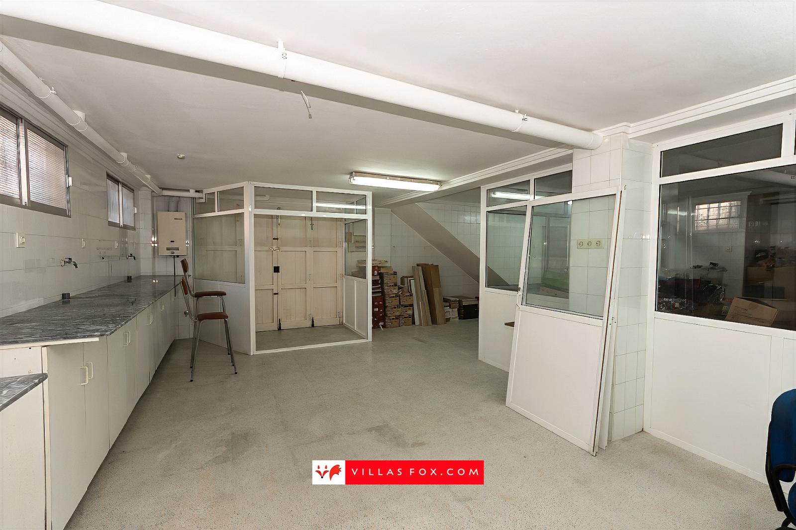 Premise for Sale in San Miguel de Salinas
