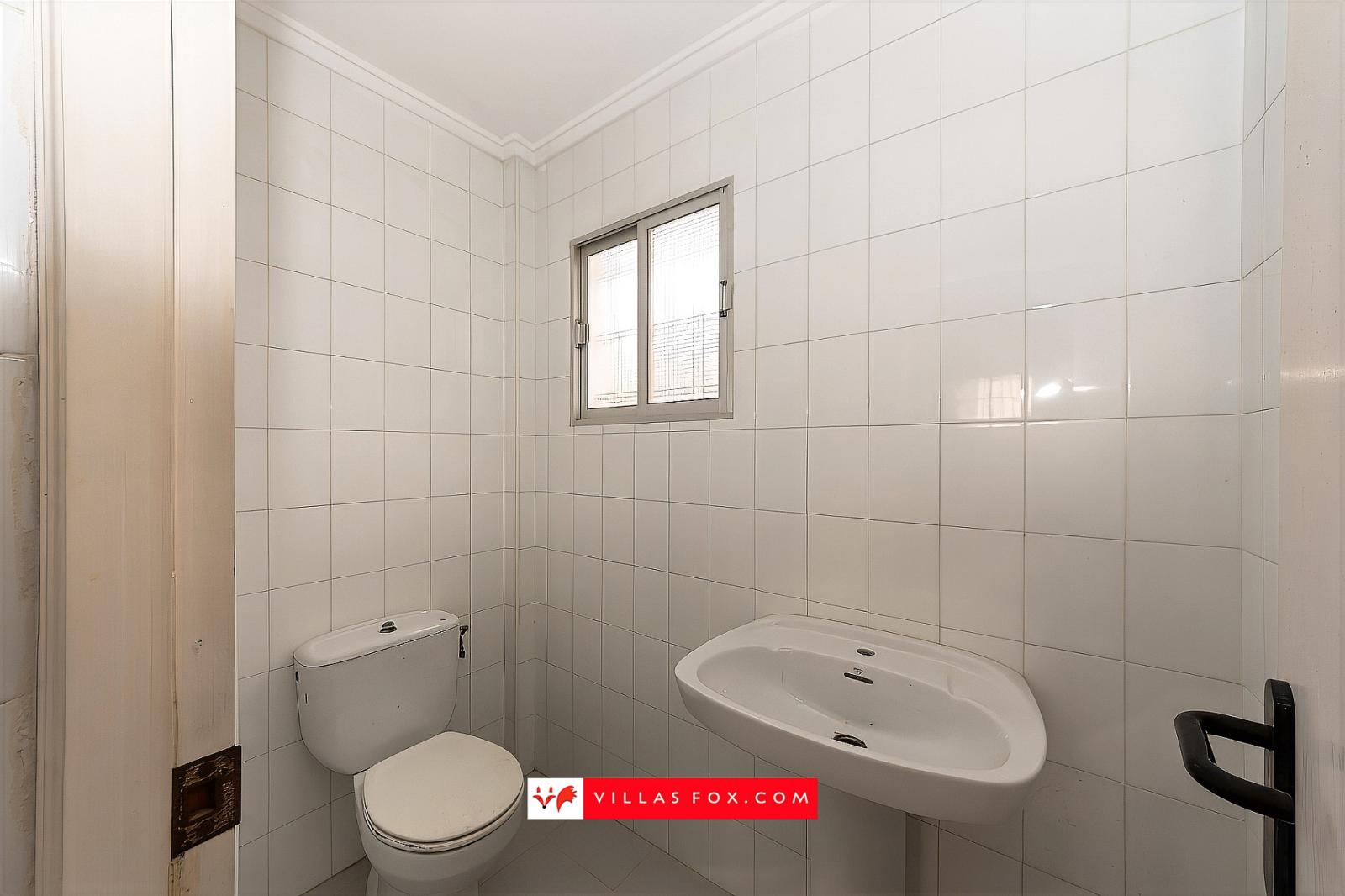 Premise for Sale in San Miguel de Salinas