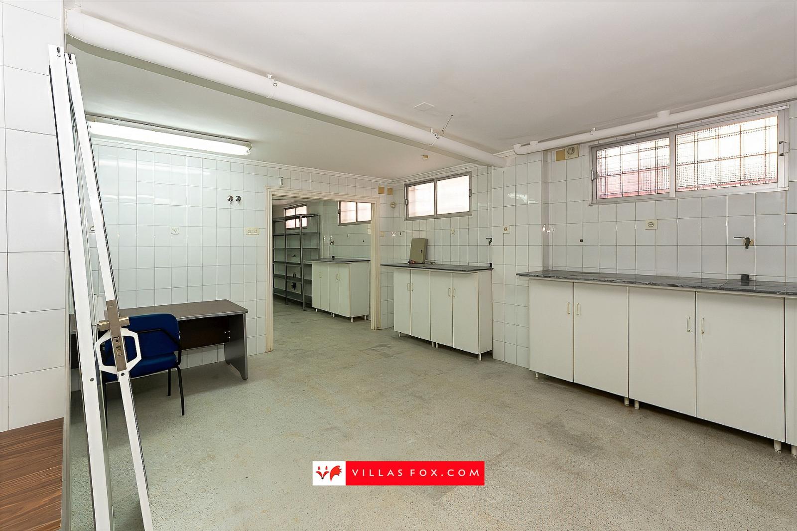 Premise for Sale in San Miguel de Salinas