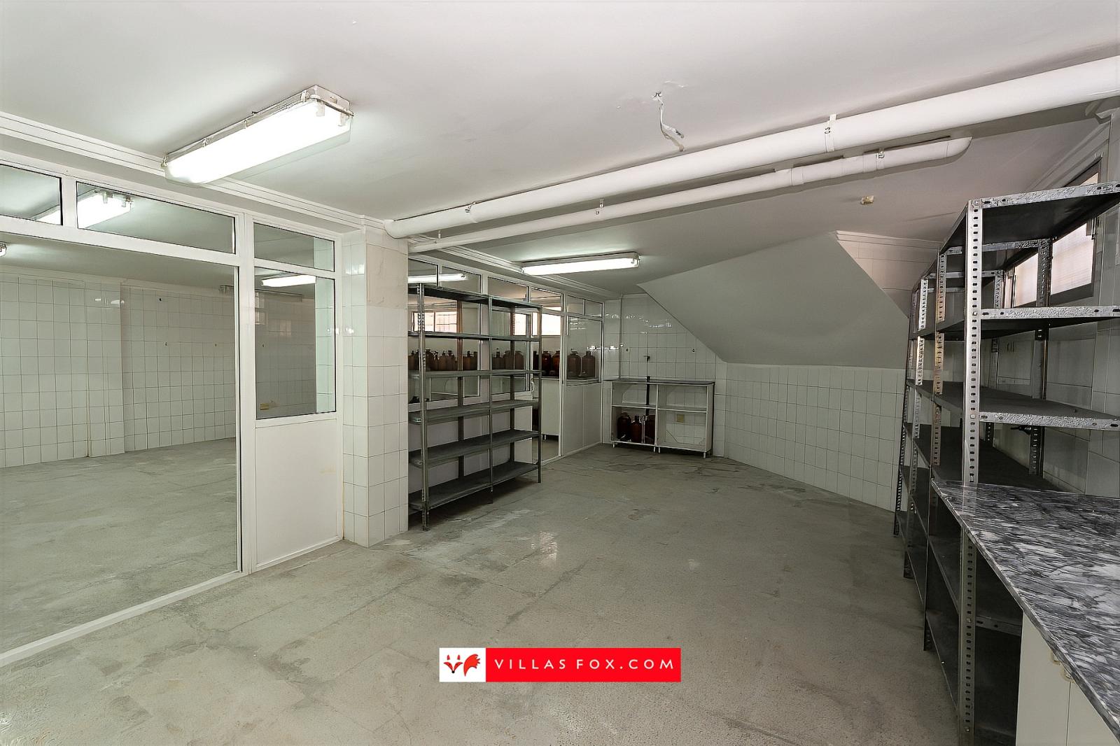 Premise for Sale in San Miguel de Salinas