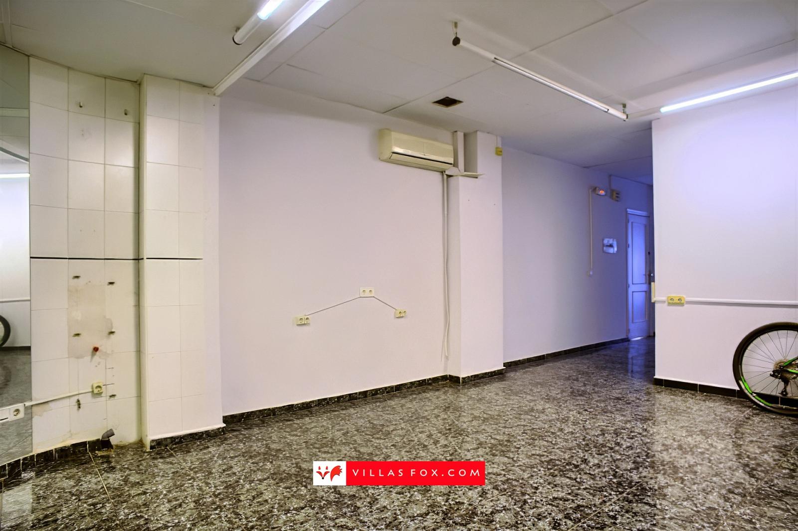 Premise for Sale in San Miguel de Salinas