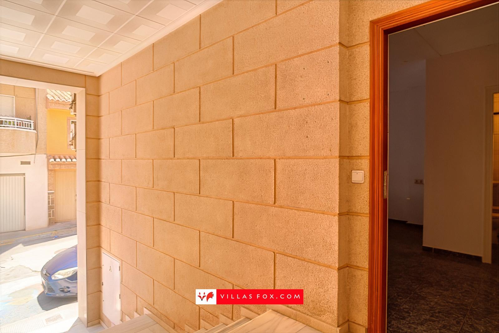Premise for Sale in San Miguel de Salinas