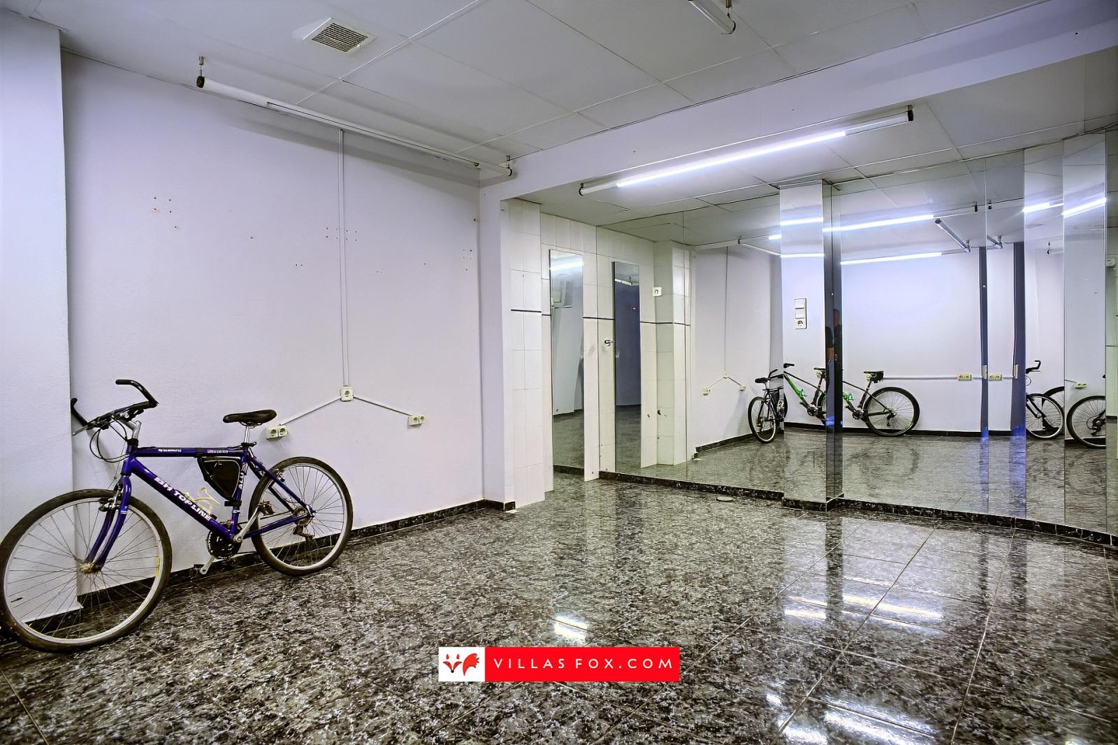 Premise for Sale in San Miguel de Salinas