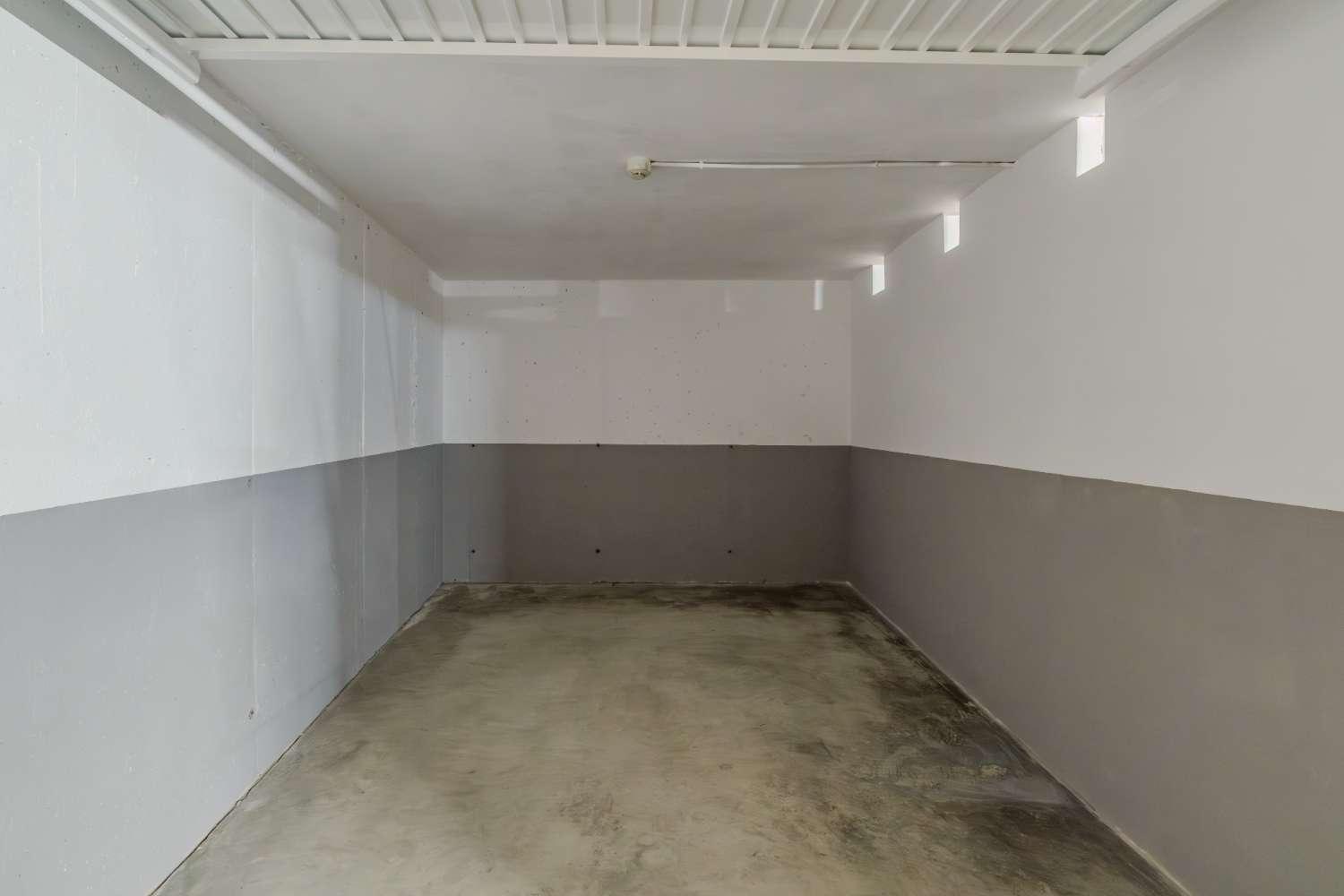 Garaje en Venta en Torrevieja
