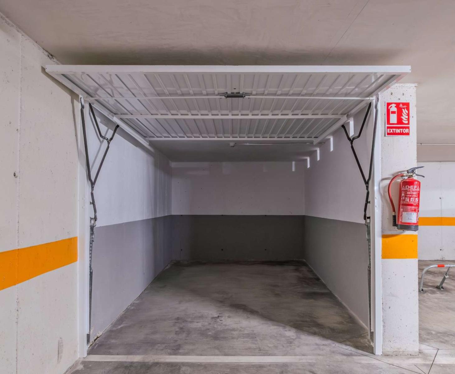 Garaje en Venta en Torrevieja