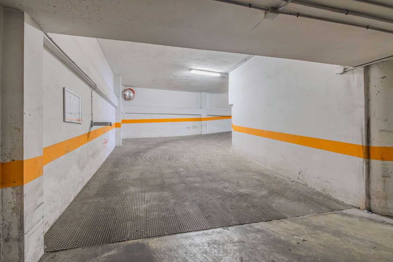 Garaje en Venta en Torrevieja