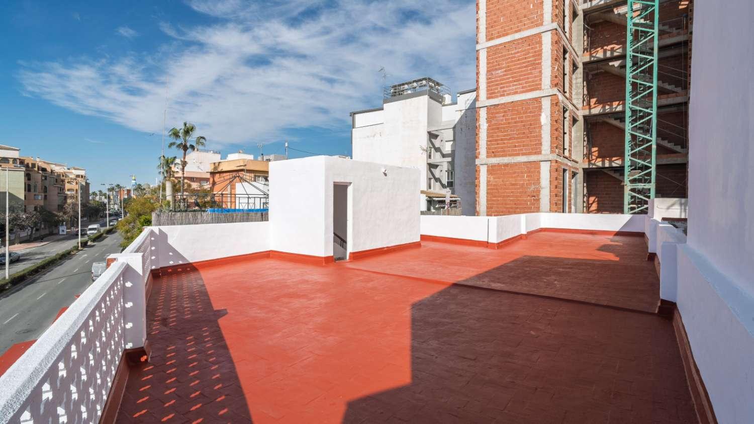 Edificio en Venta en Torrevieja