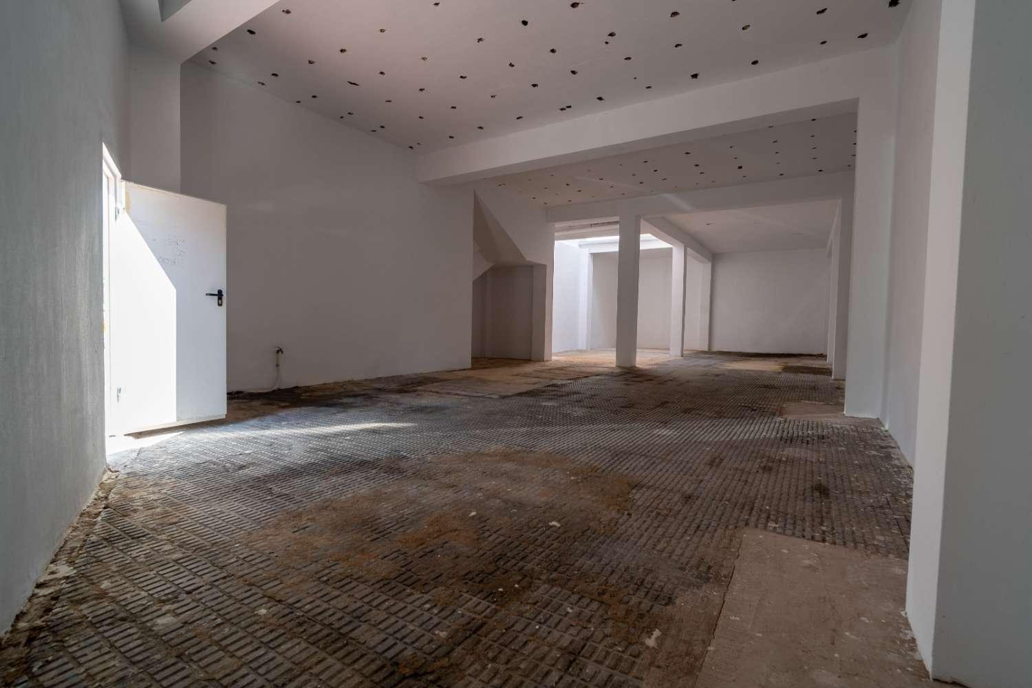Edificio en Venta en Torrevieja