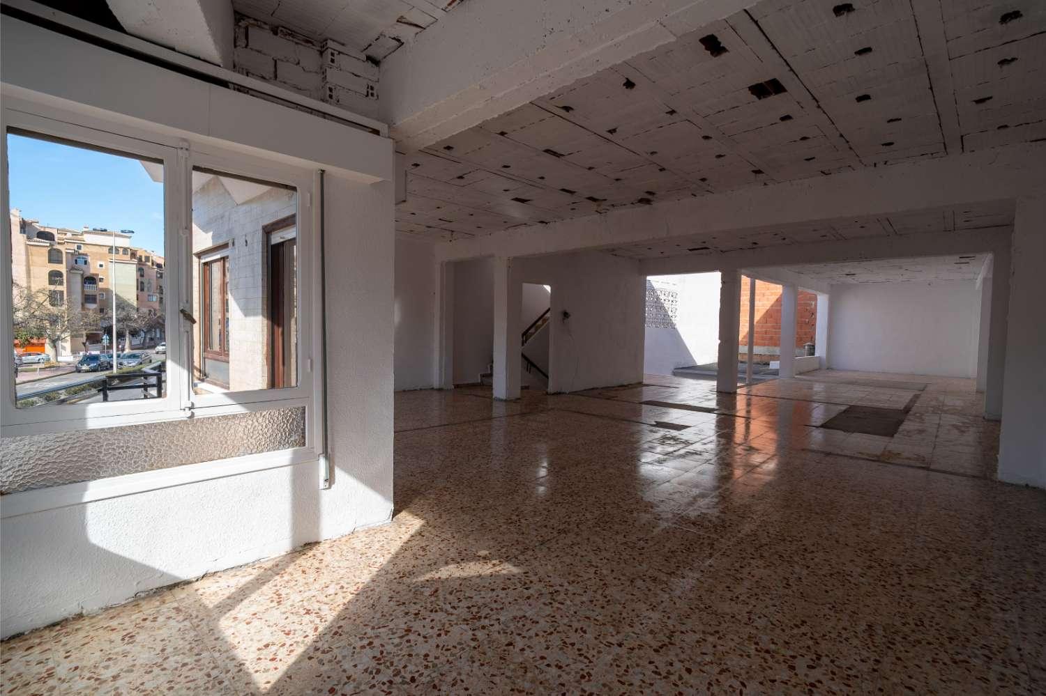 Edificio en Venta en Torrevieja