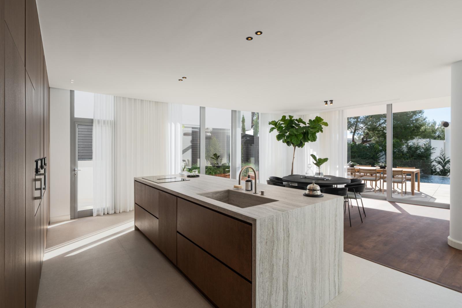 Semi-detached House for Sale in Marbella