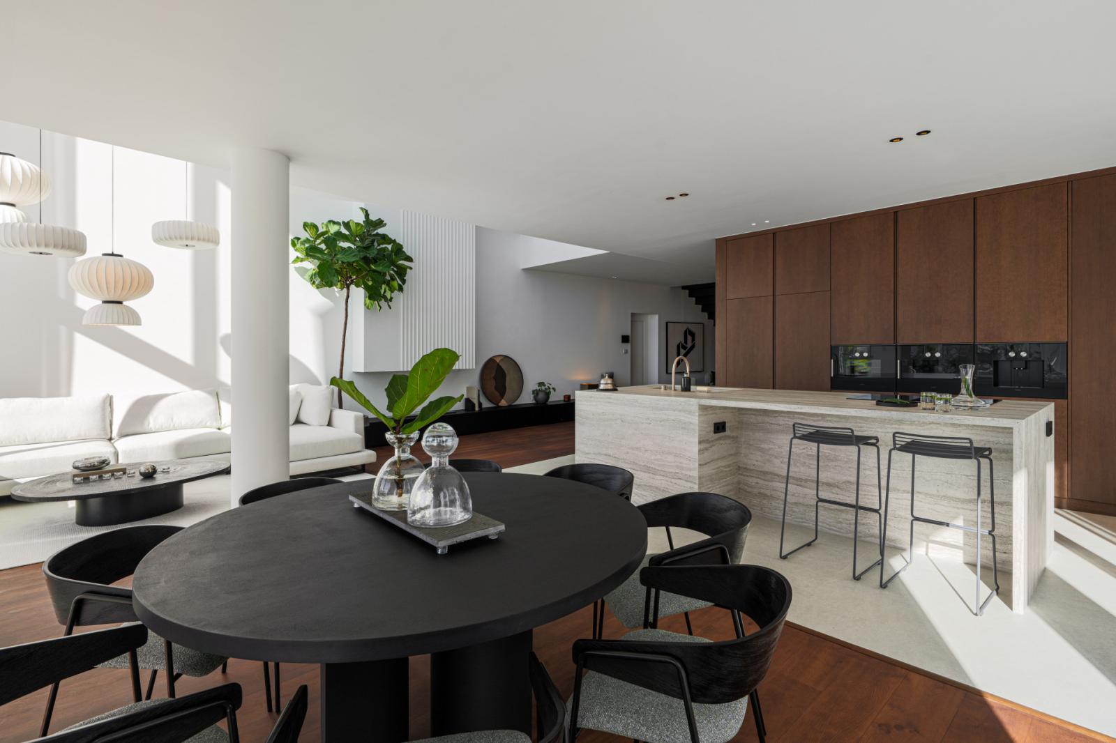 Semi-detached House for Sale in Marbella