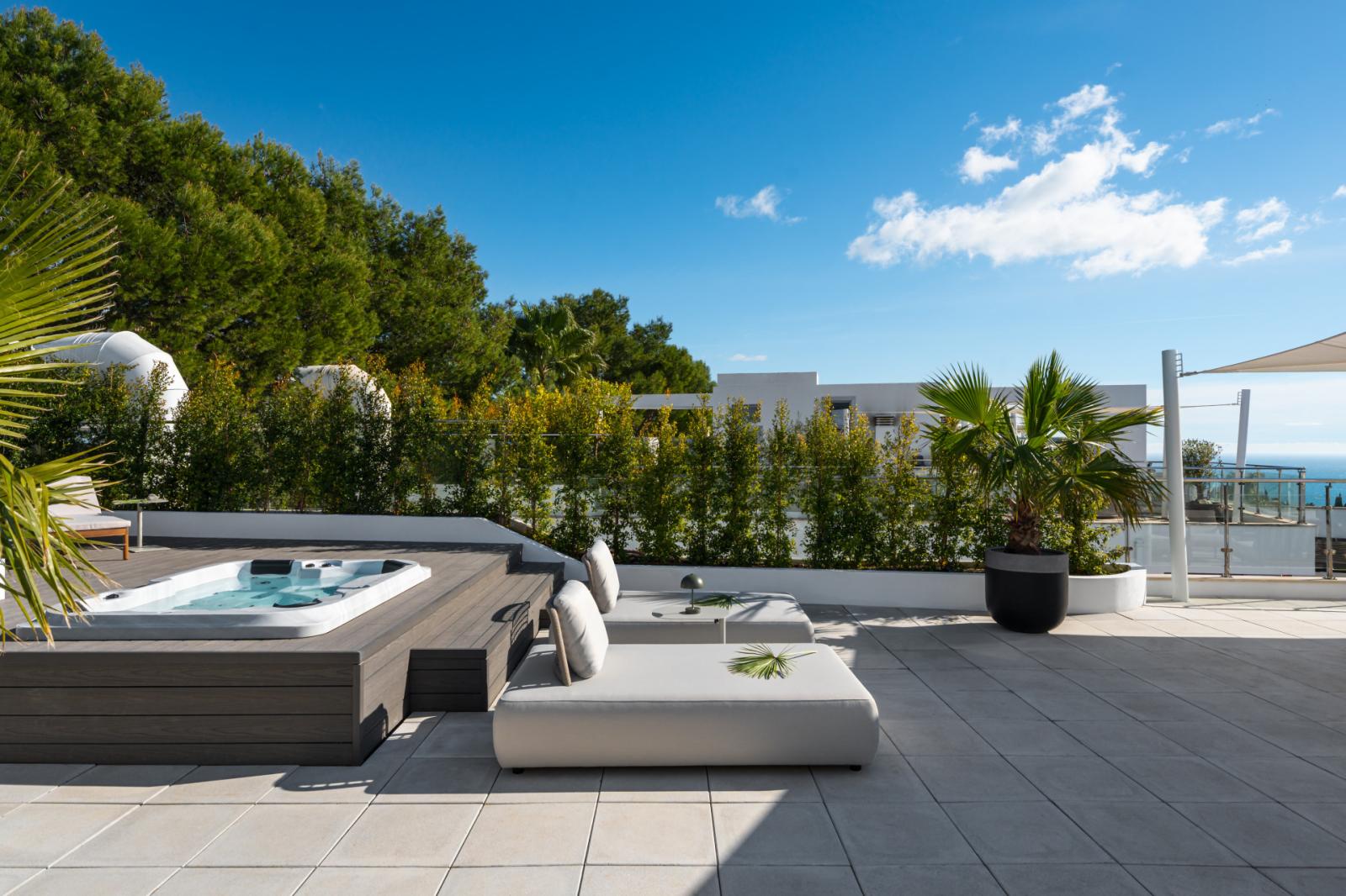 Semi-detached House for Sale in Marbella