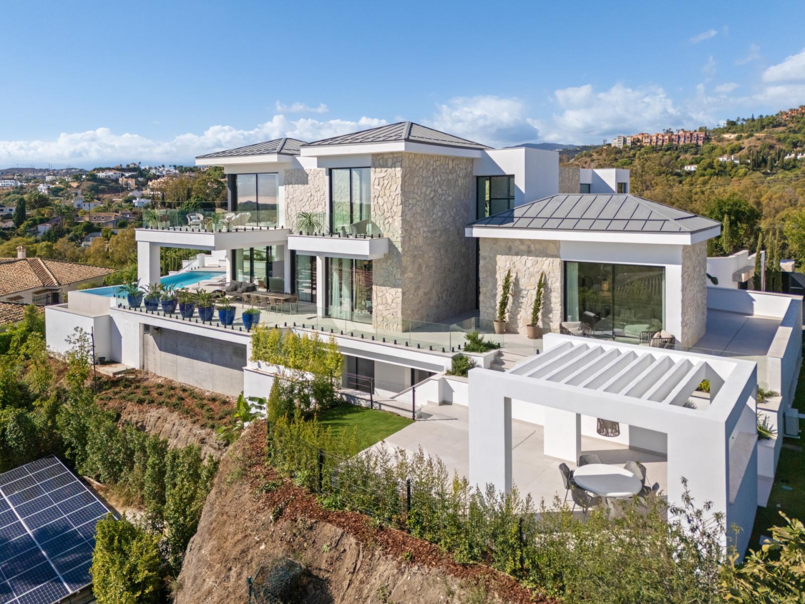 Villa for Sale in Benahavís