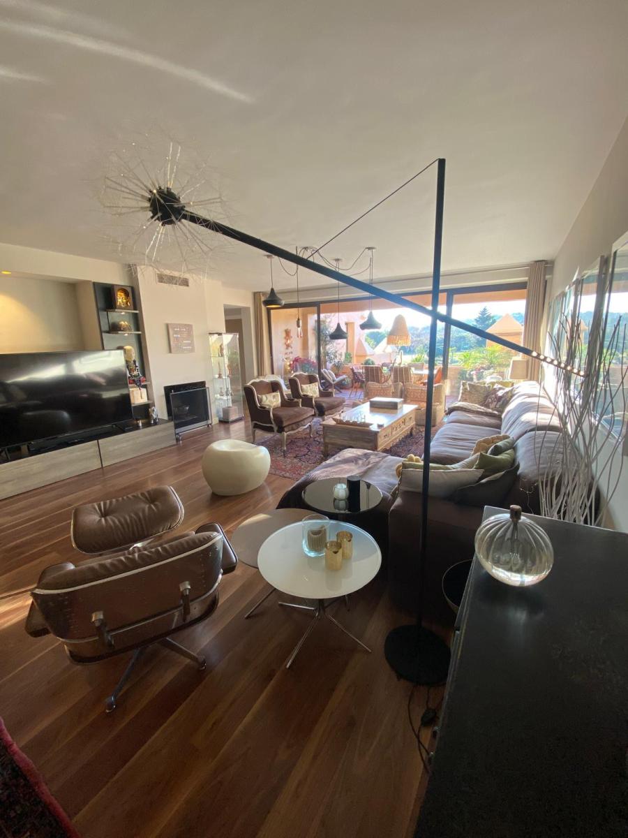 Duplex for Sale in Estepona