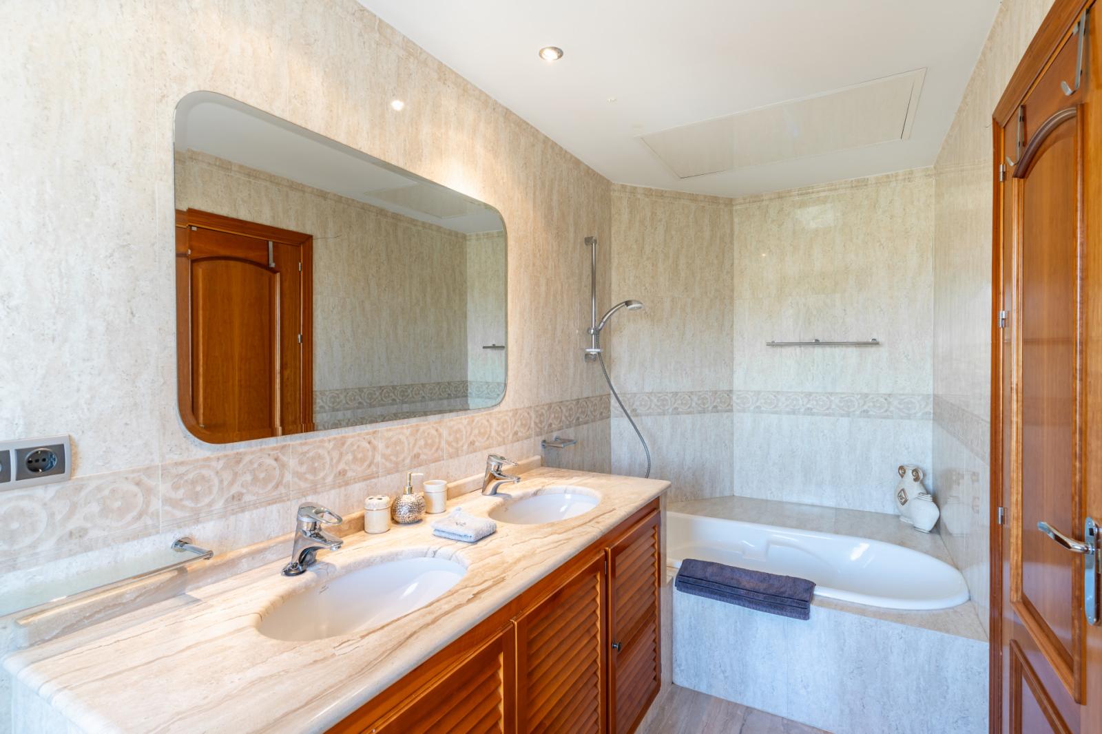 Villa en Venta en Benahavís