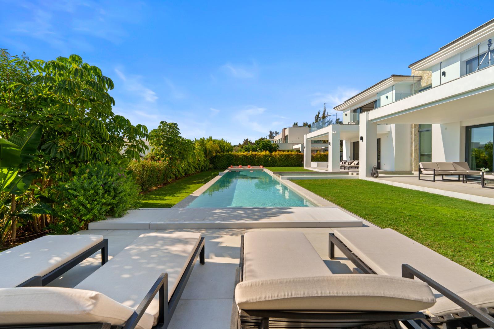 Villa for Sale in Benahavís