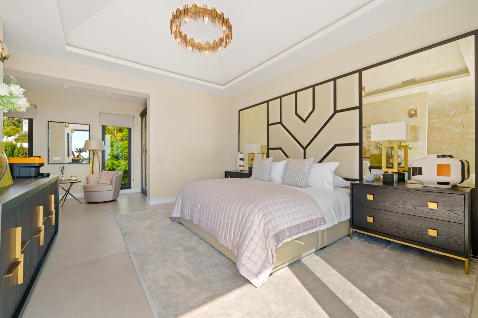 Villa for Sale in Benahavís