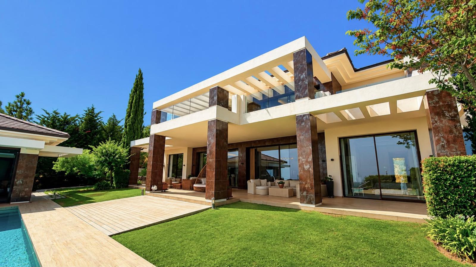 Villa for Sale in Benahavís