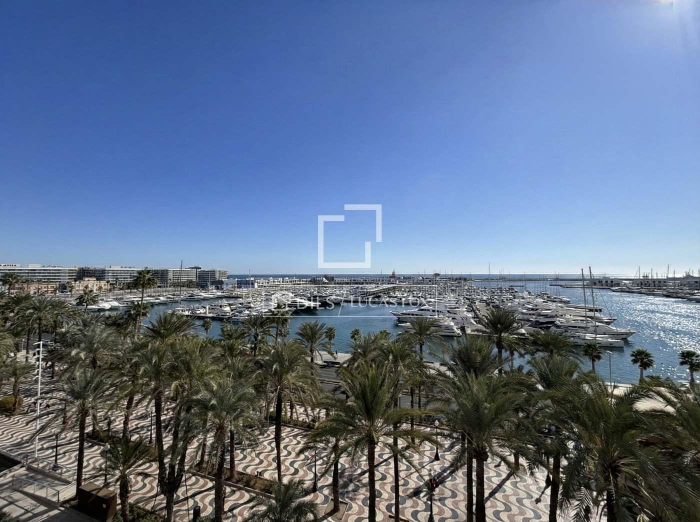Apartamento en Venta en Alicante
