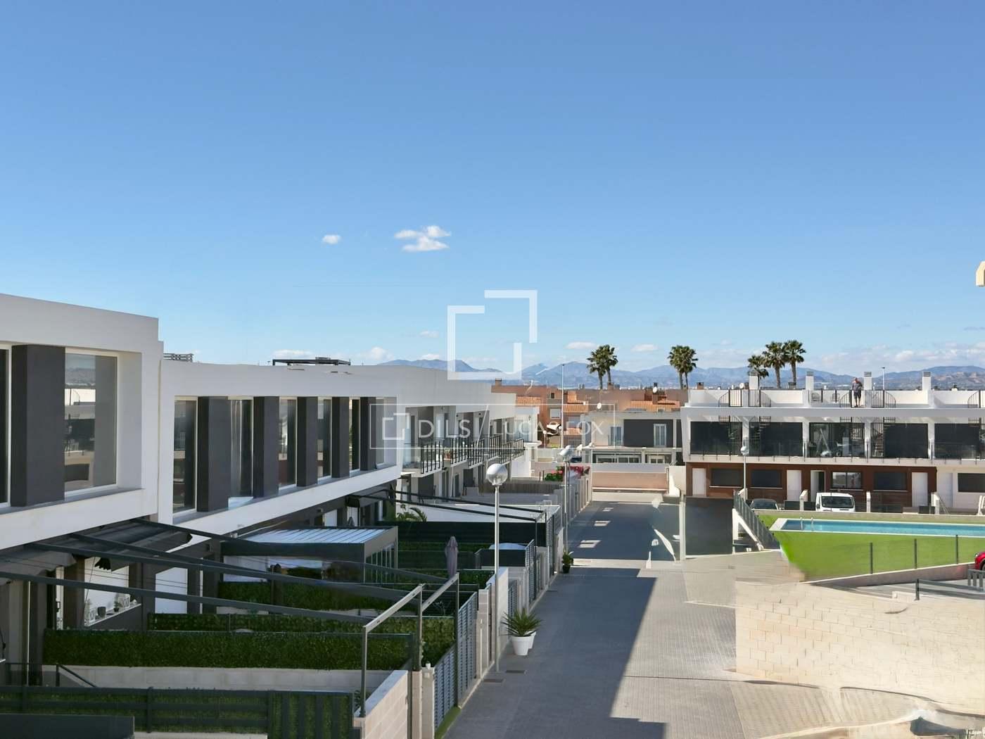 Casa en Venta en Santa Pola