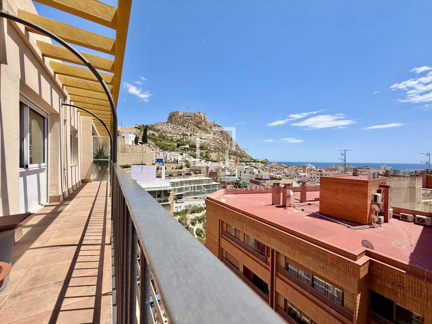 Apartamento en Venta en Alicante