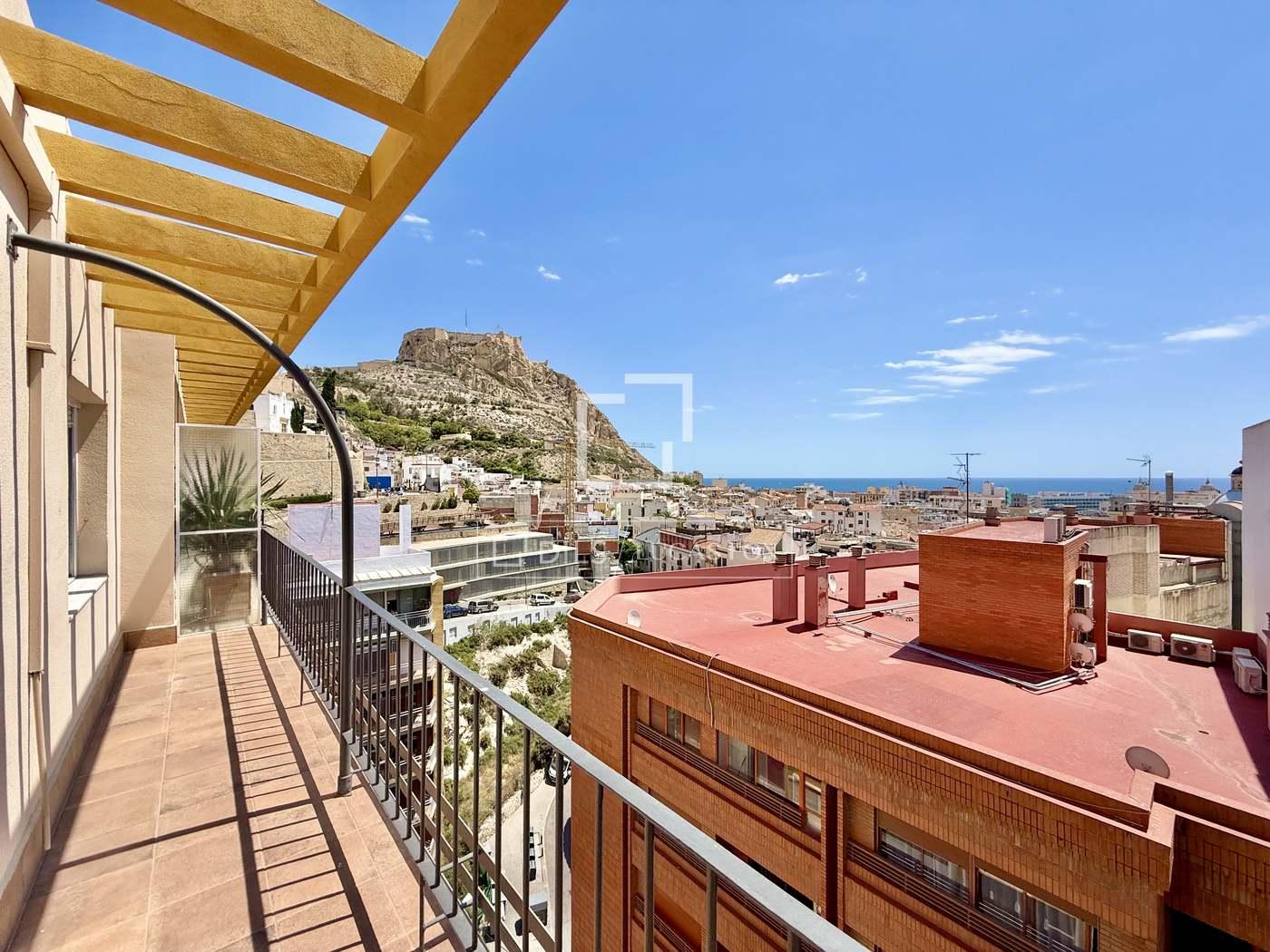 Apartamento en Venta en Alicante