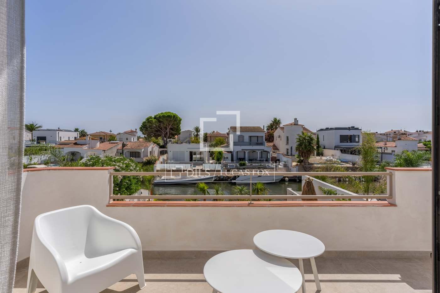 House for Sale in Empuriabrava