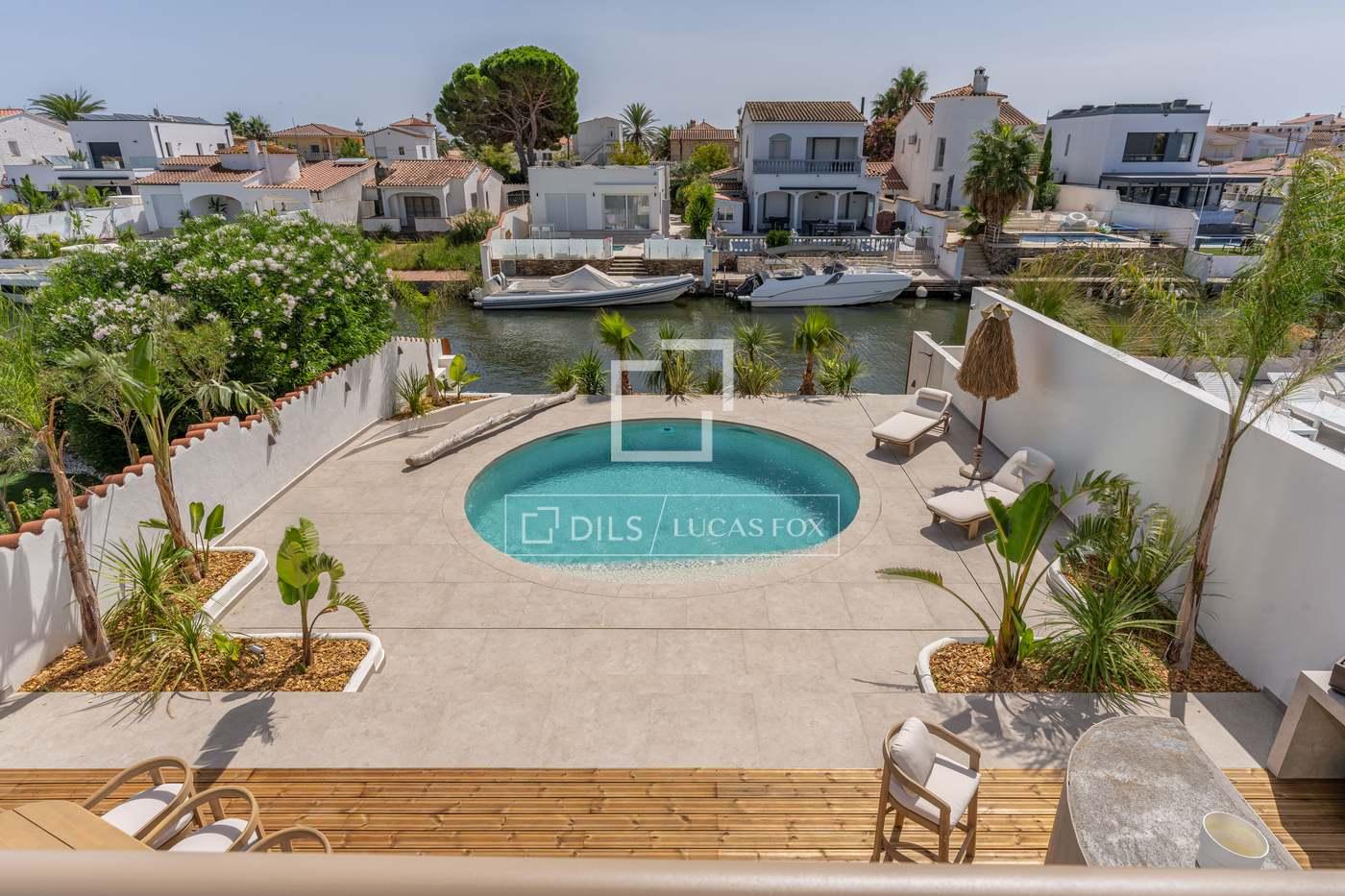House for Sale in Empuriabrava