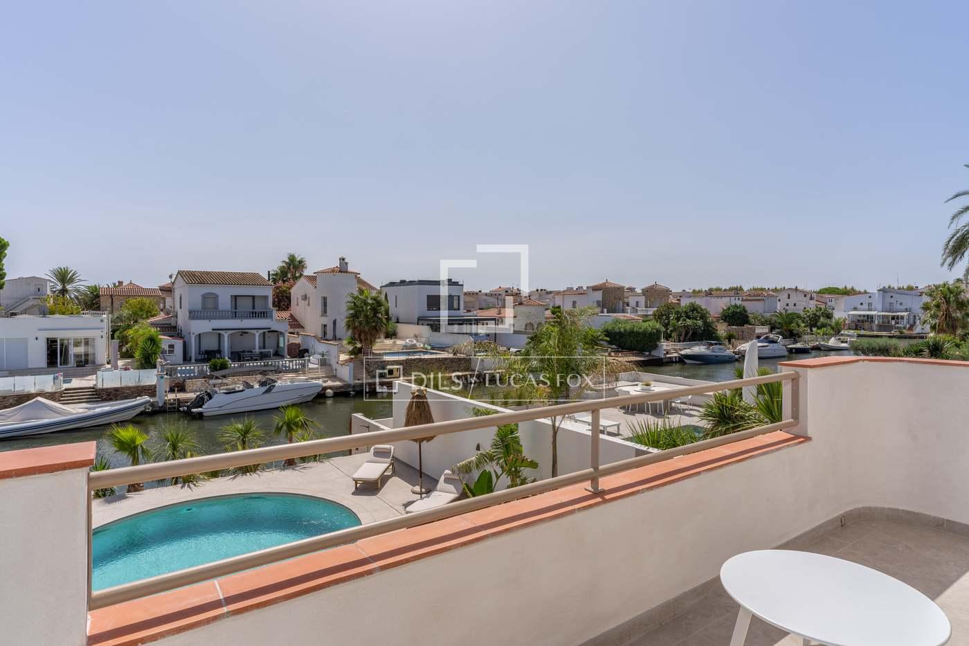 House for Sale in Empuriabrava