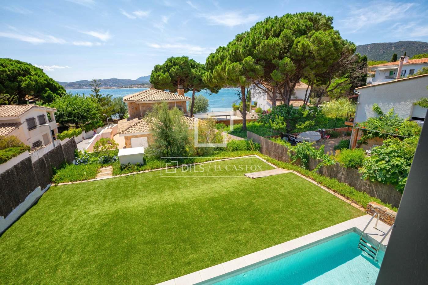 House for Sale in Llançà