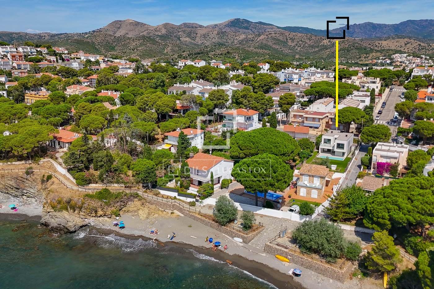 House for Sale in Llançà