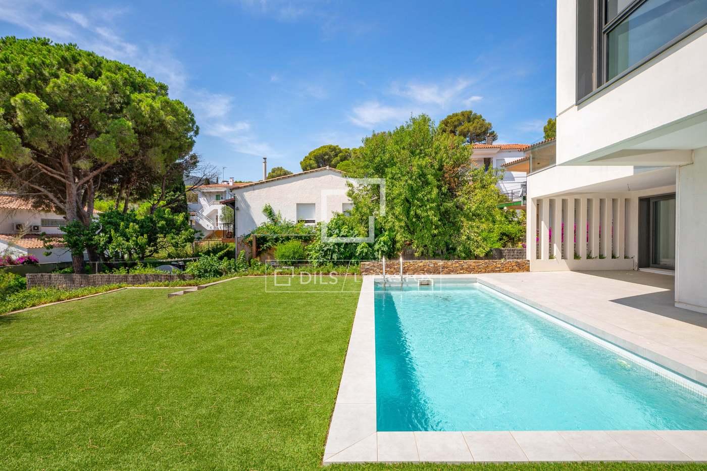 House for Sale in Llançà