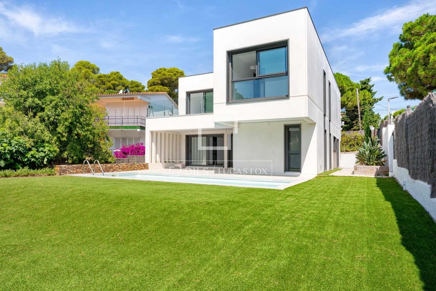 House for Sale in Llançà