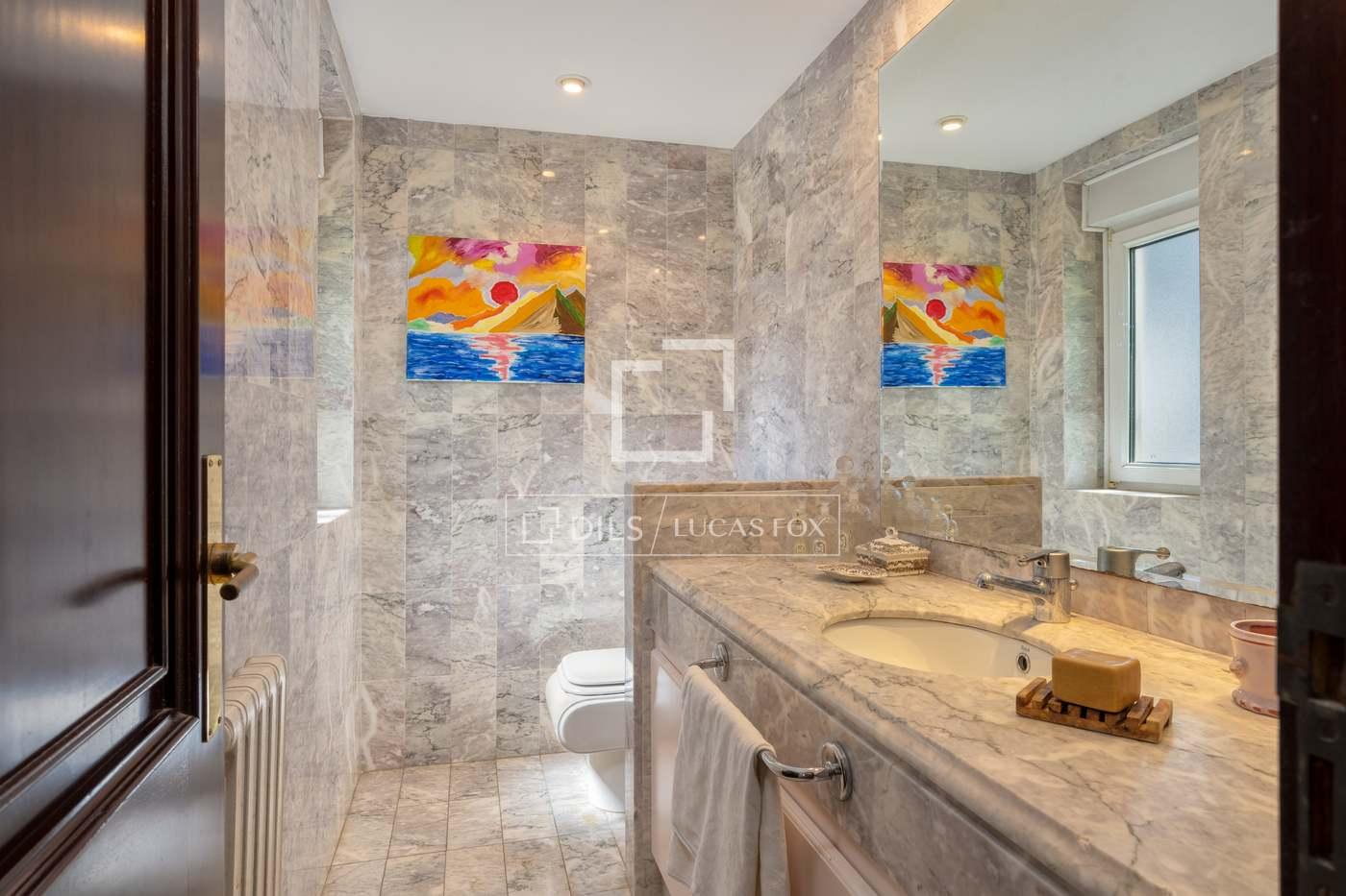 House for Sale in Roses