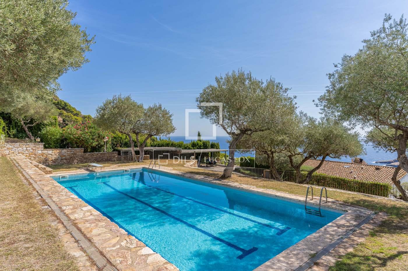Apartment for Sale in Begur