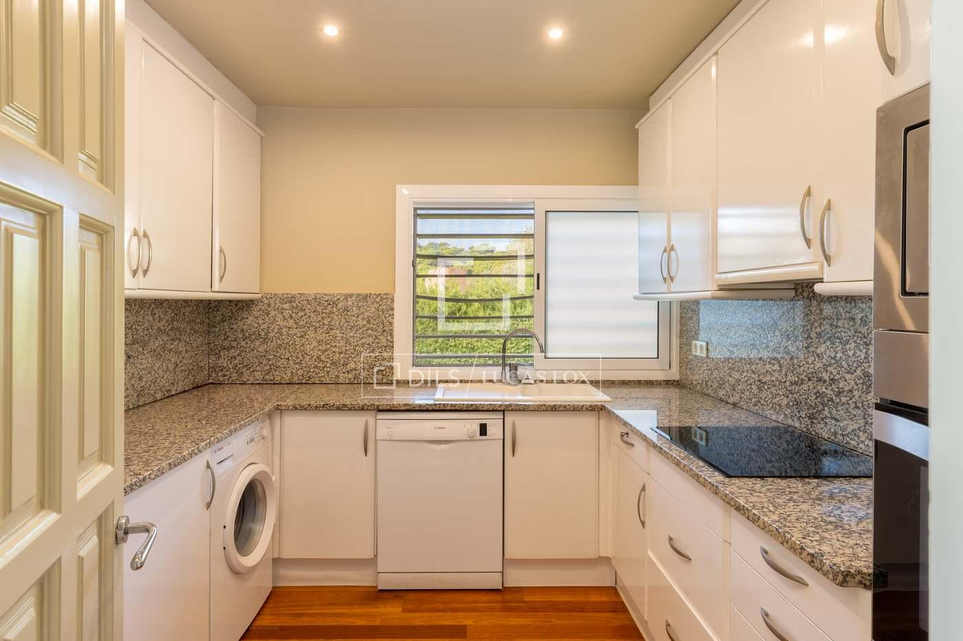 Apartment for Sale in Begur