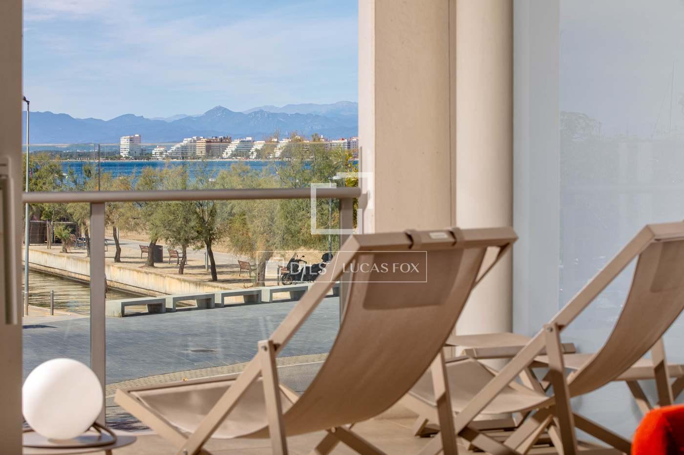 Apartamento en Venta en Roses