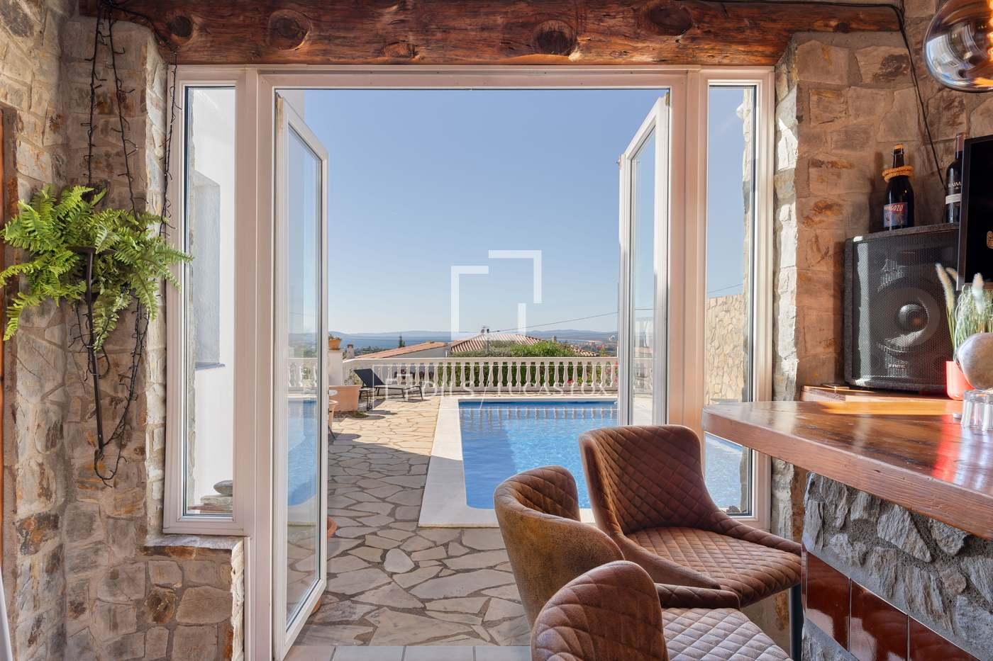 House for Sale in Roses