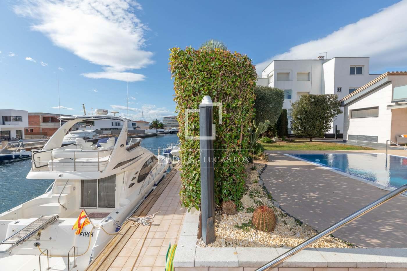 Casa en Venta en Roses