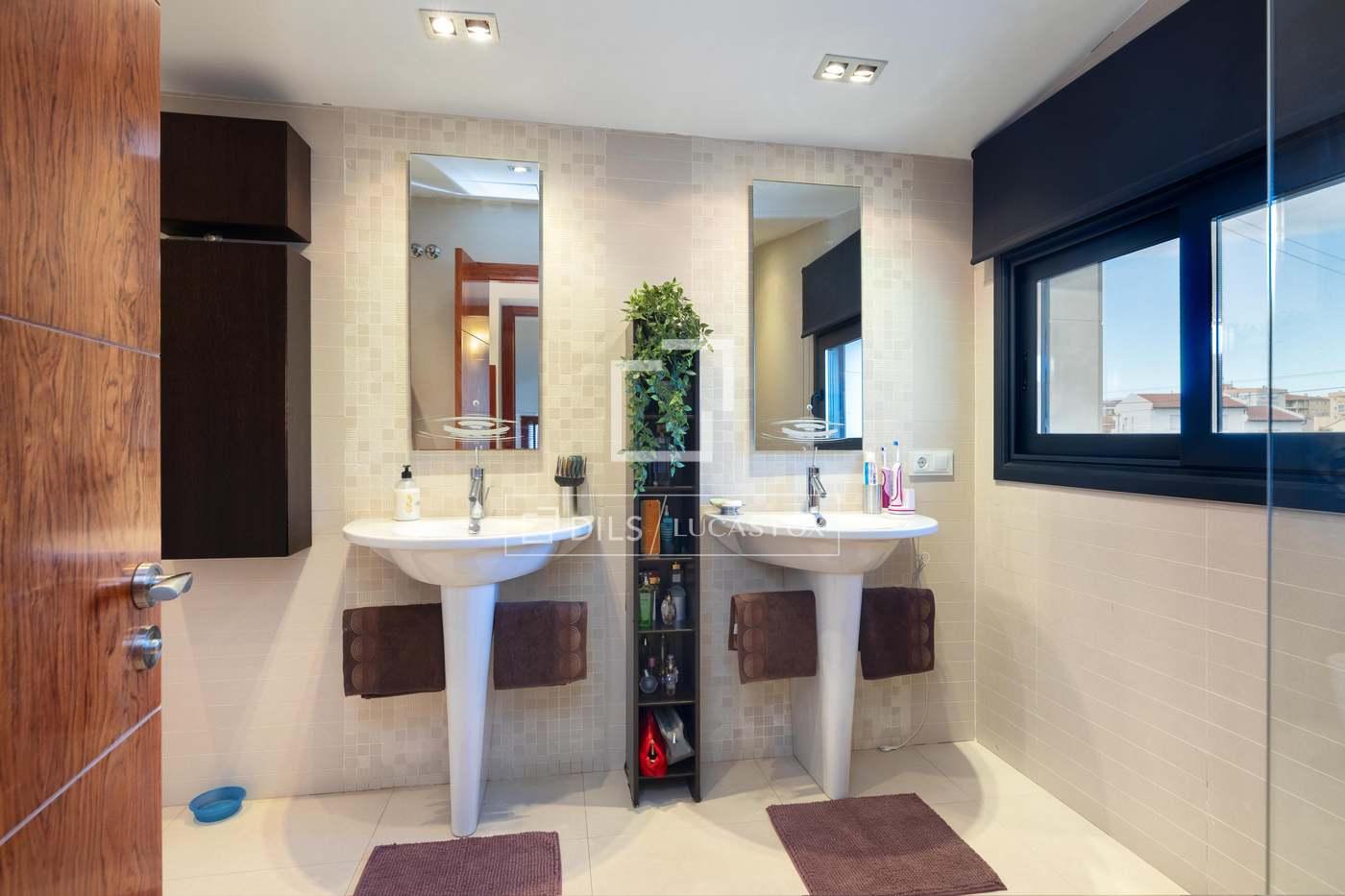 Casa en Venta en Roses