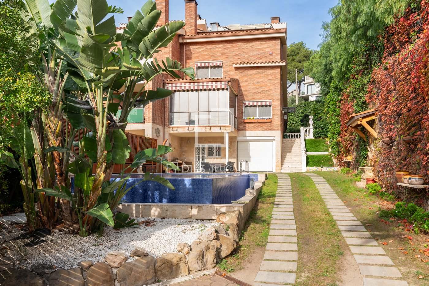 House for Rent in Castelldefels